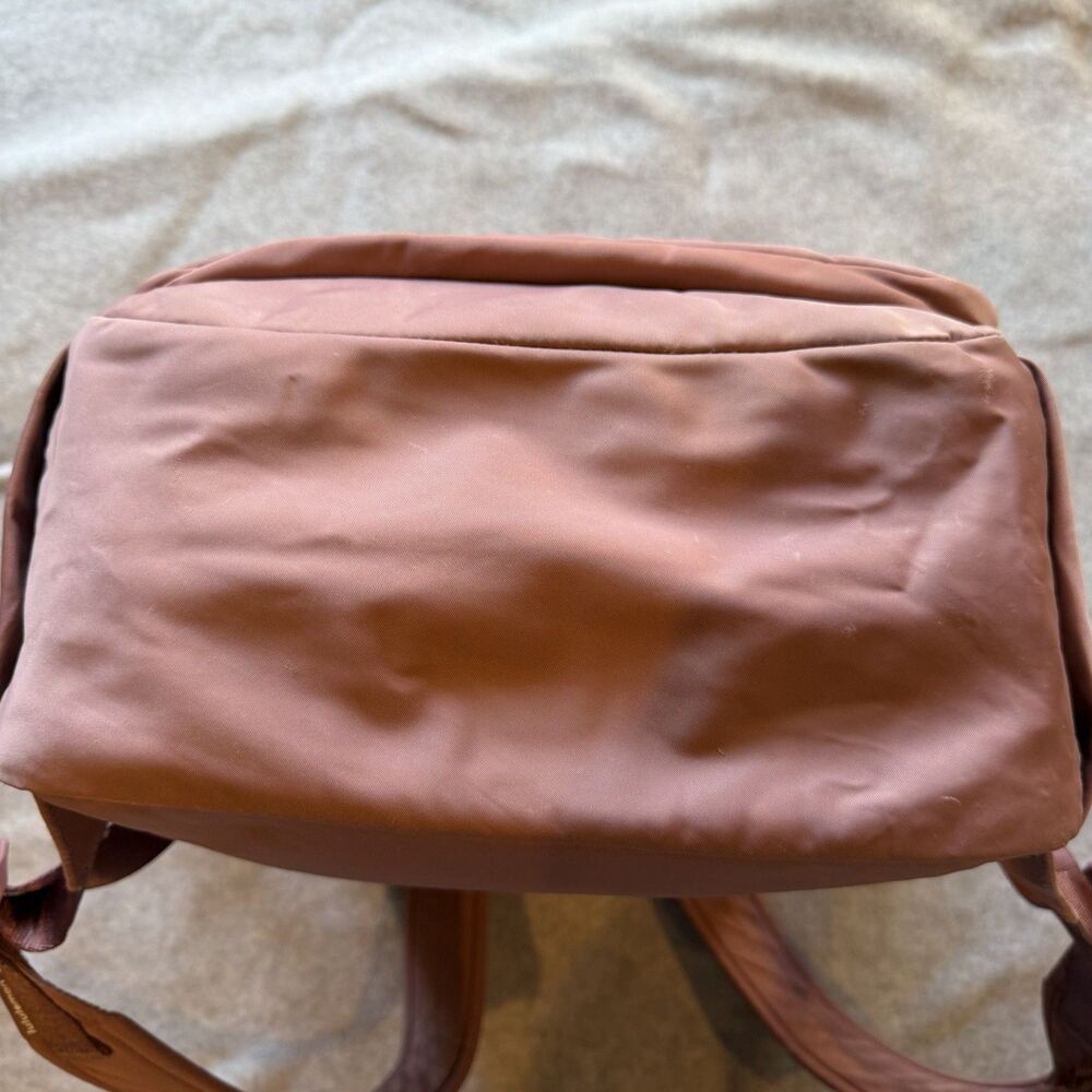 Lululemon Everywhere Backpack 22L Spiced Chai / Dusty Rose - Picture 4 of 13